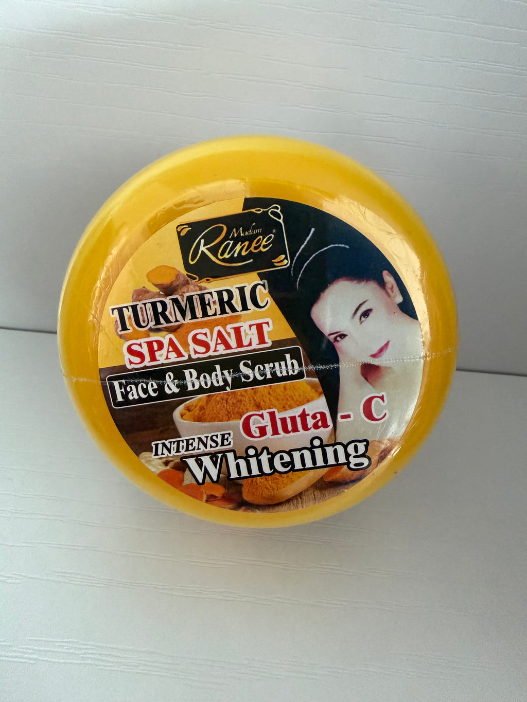 Turmeric spa salt