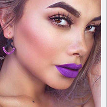 Load image into Gallery viewer, No stick purple matte lipstick