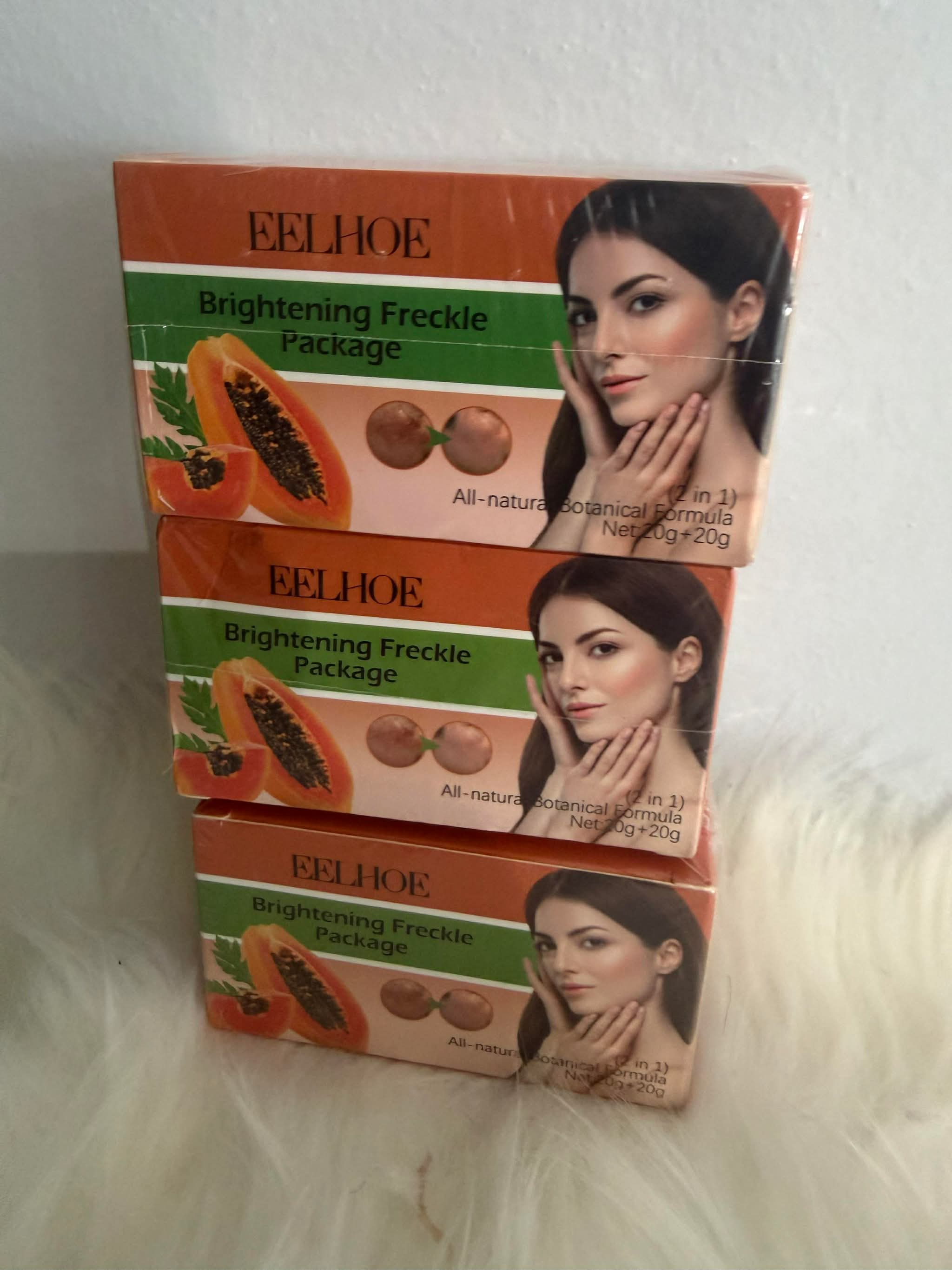 Brightening face day and night cream freckle package