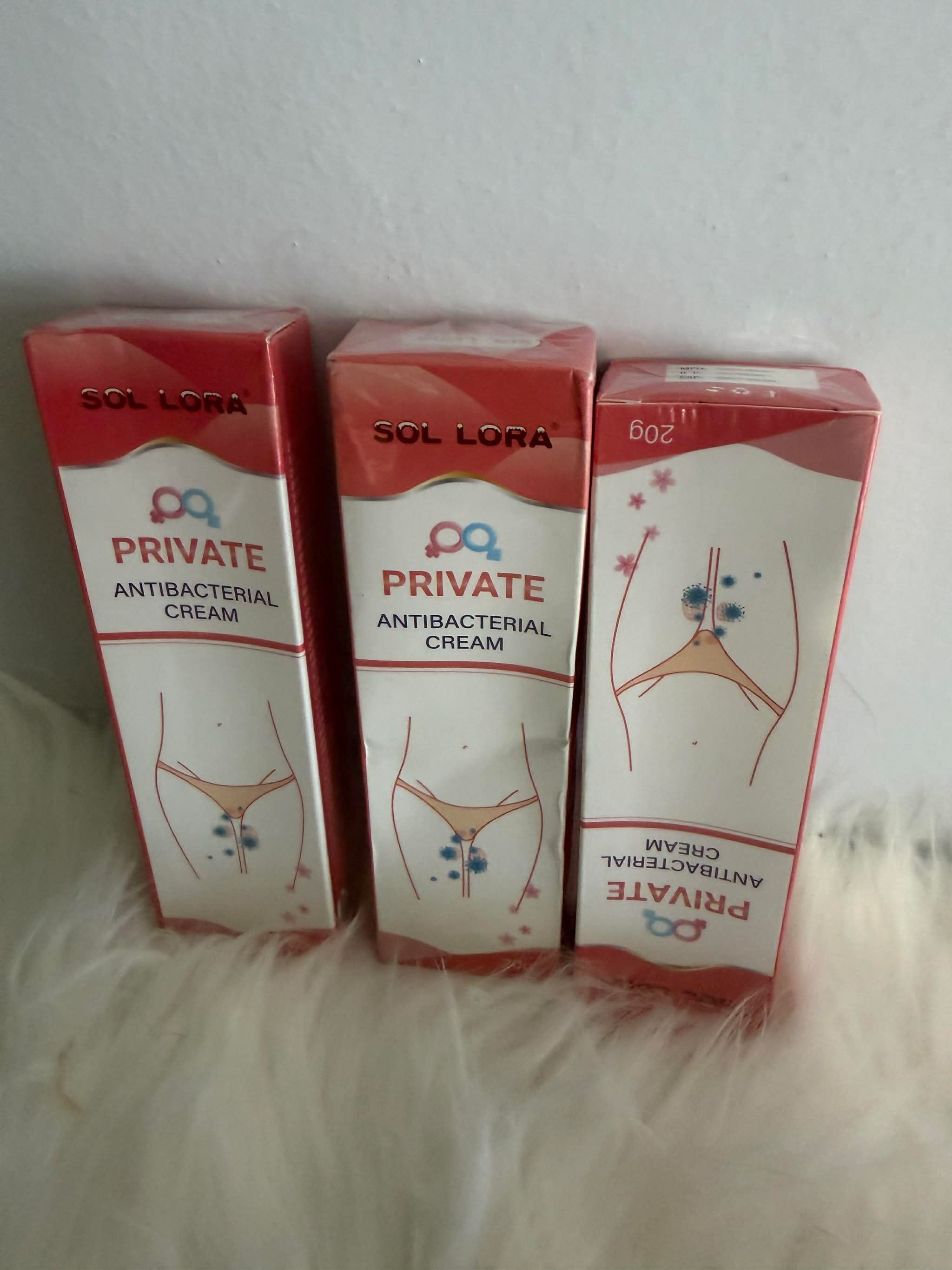 Female Antibacterial Cream