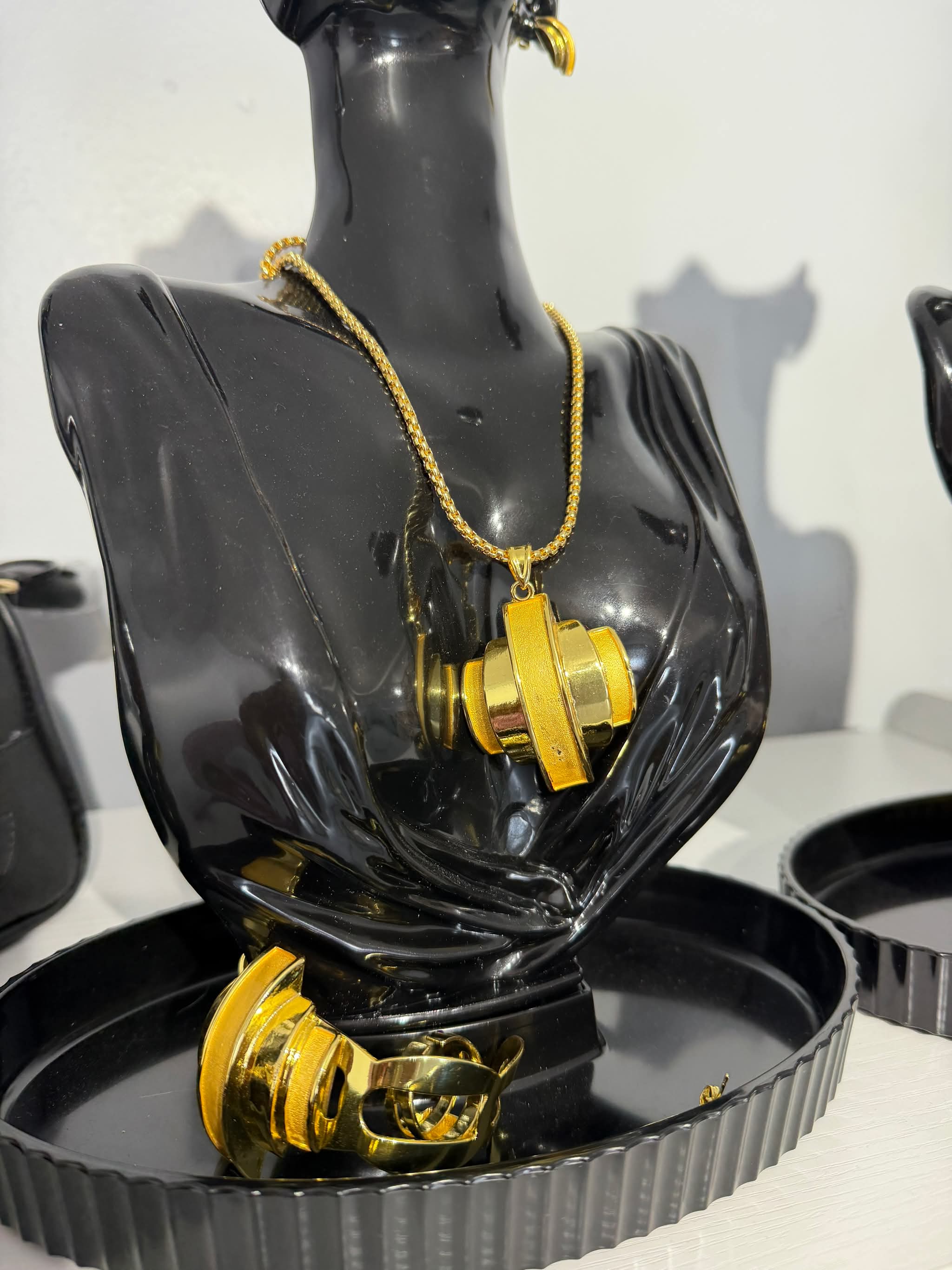 Liberian guarantee gold