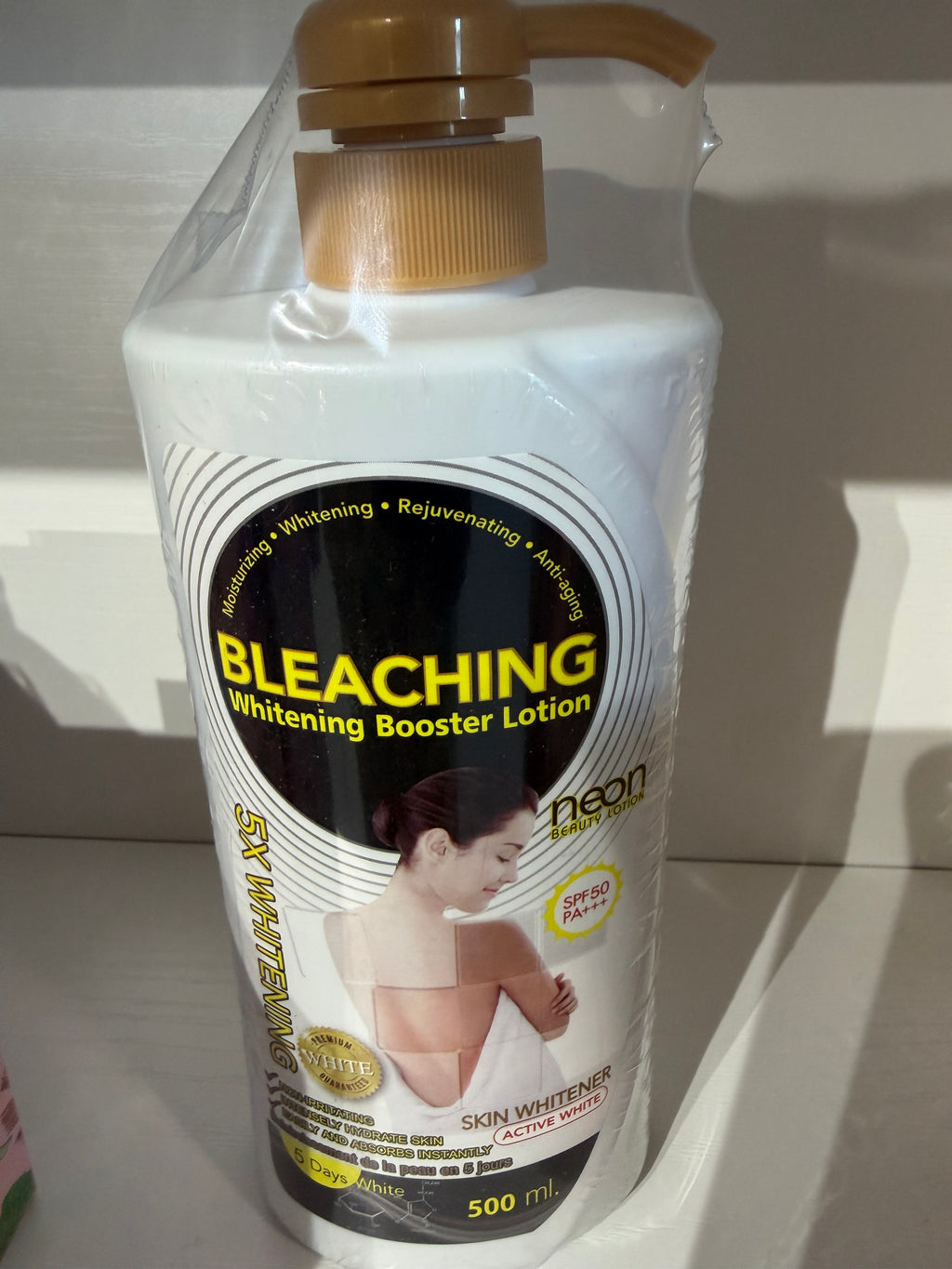 Neon bleaching  whitening booster lotion