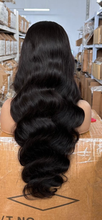 Load image into Gallery viewer, Body Wave Brazilian Human Hair Remy 13*4 Lace Frontal wig 26 in