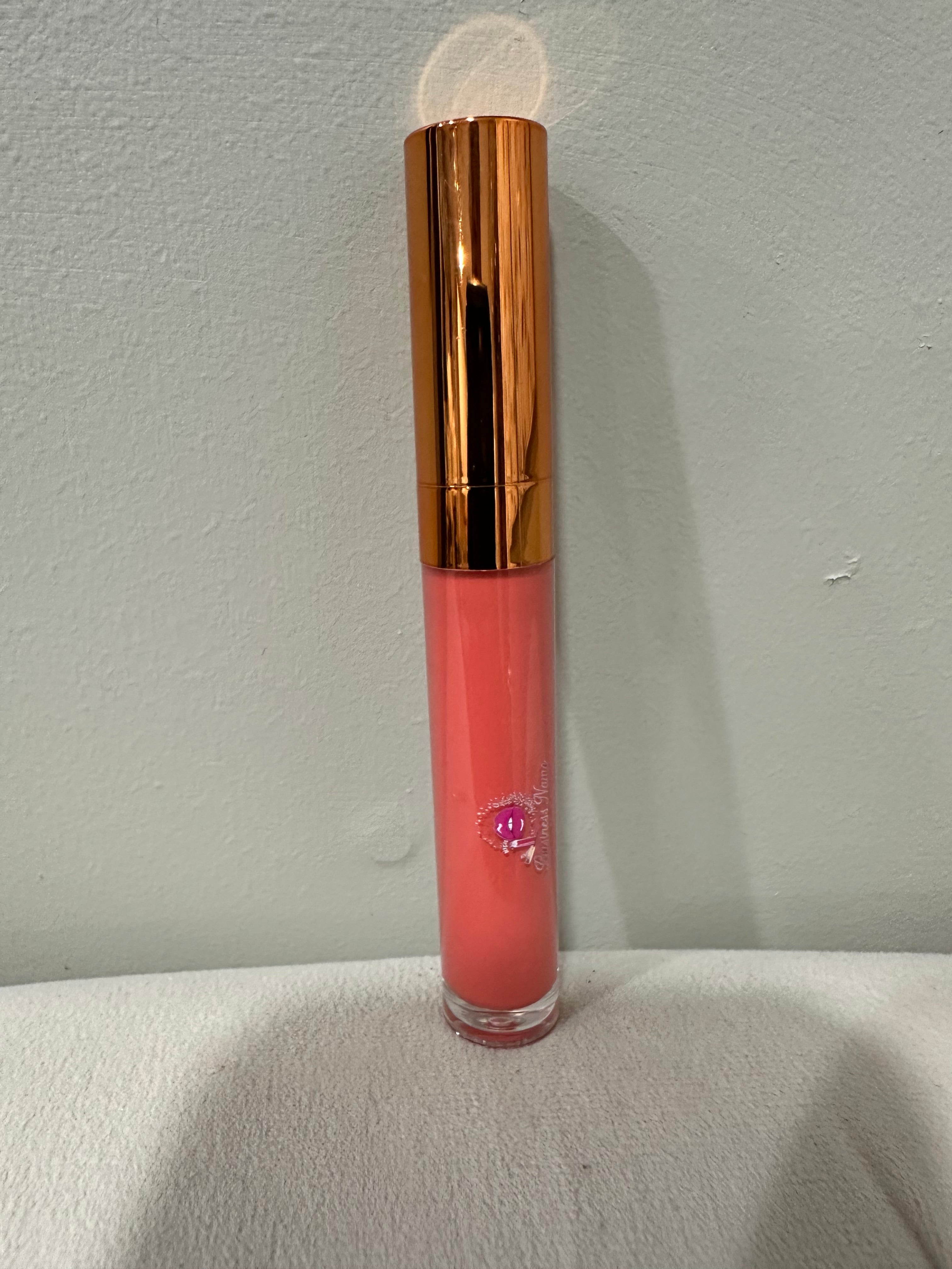 Long Lasting matte lipstick