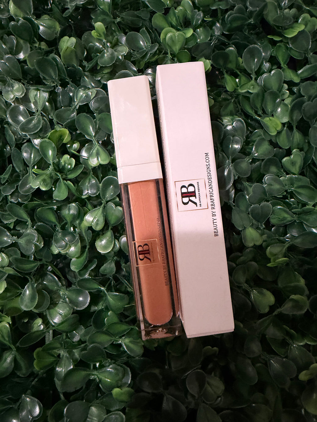 Color lipgloss