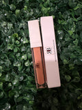 Color lipgloss