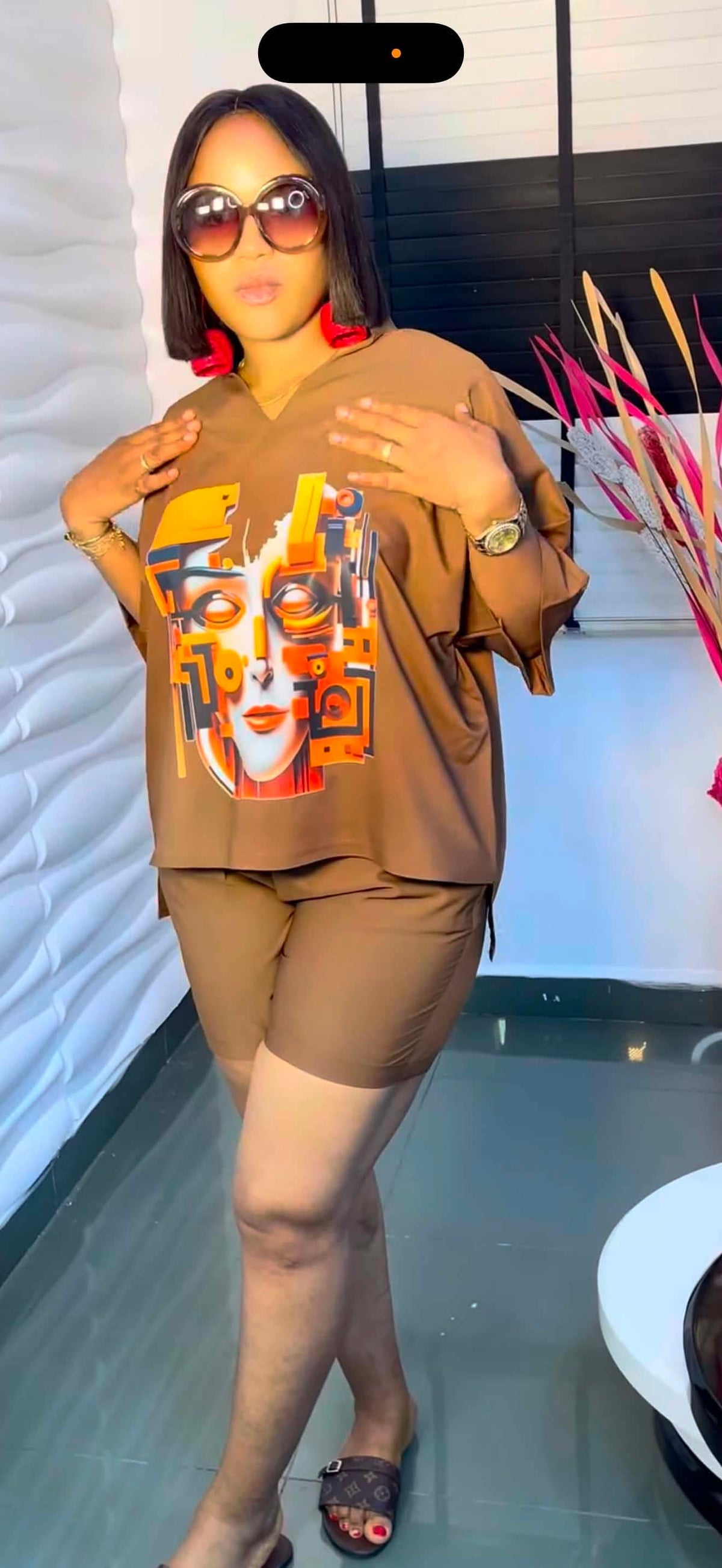 Short African pantsuit