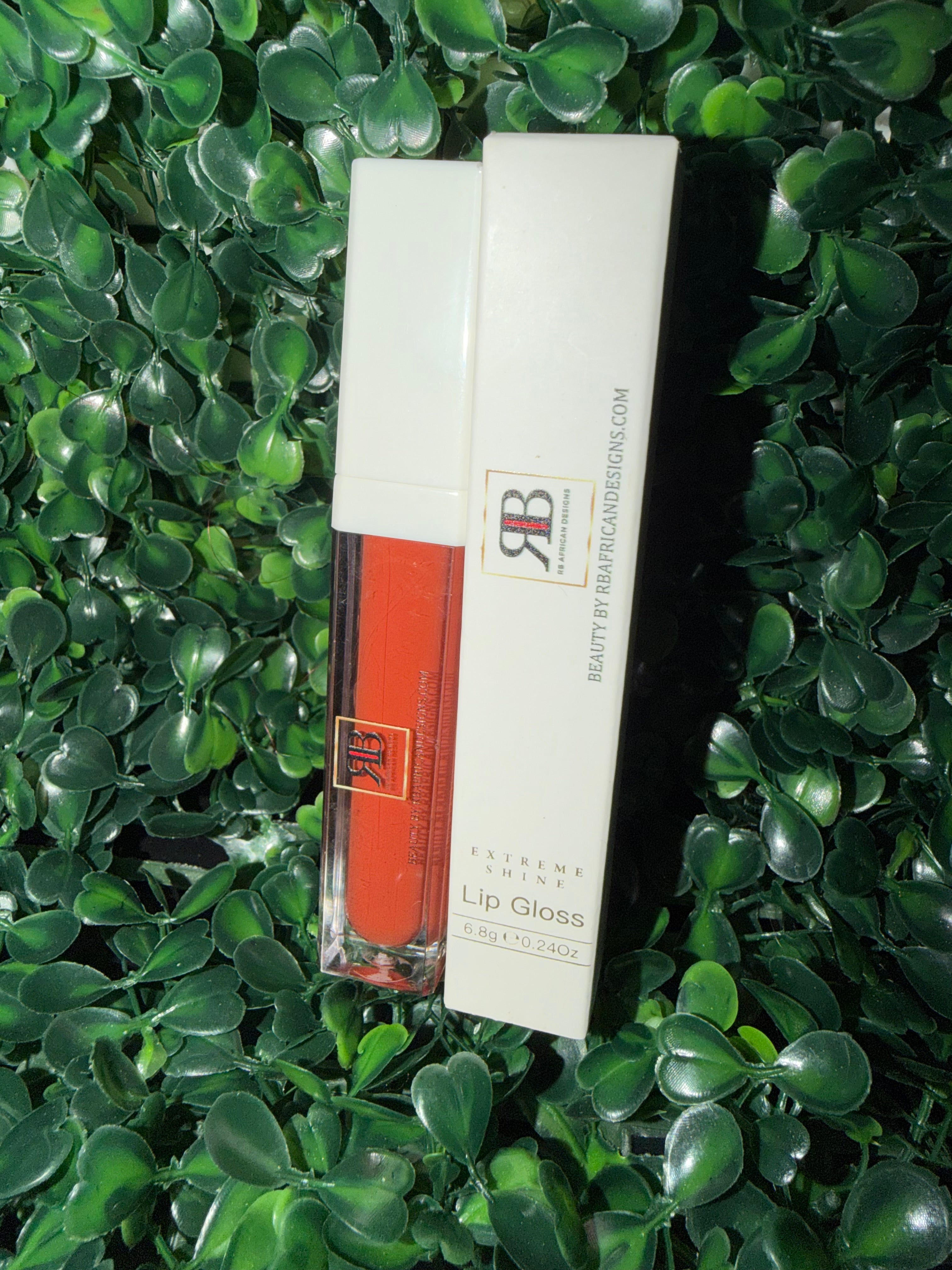 Color lipgloss