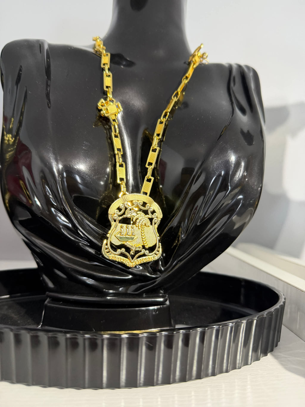Liberian guarantee gold