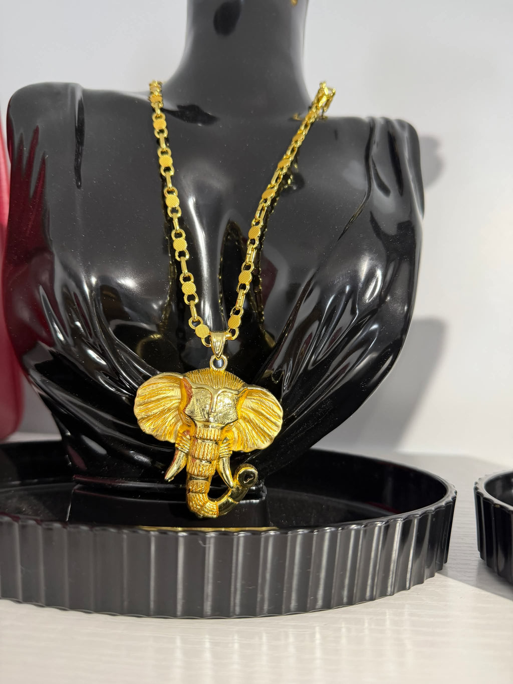 Liberian guarantee gold