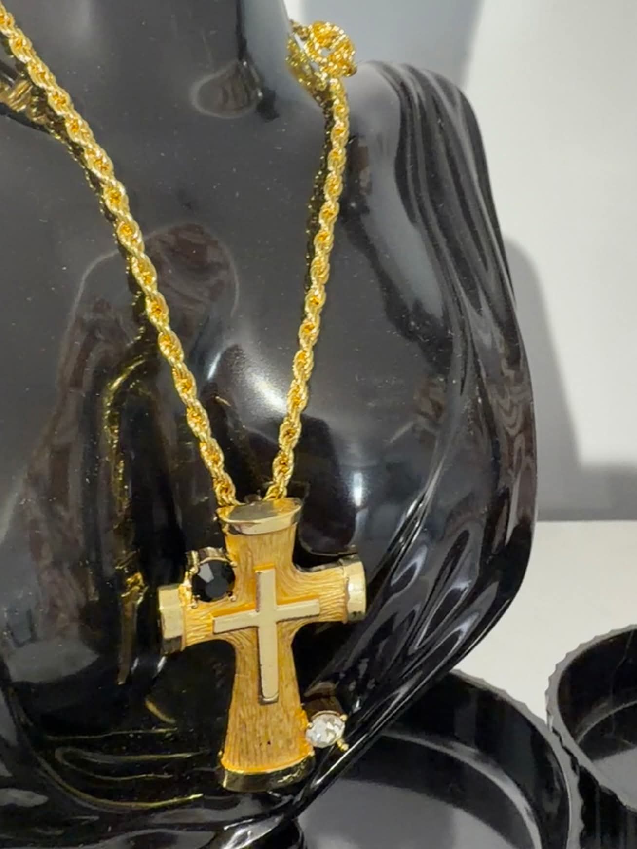 Liberian guarantee gold