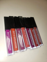 Load image into Gallery viewer, RB Long Lasting Matte Lipstick