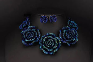 Blue flower necklace