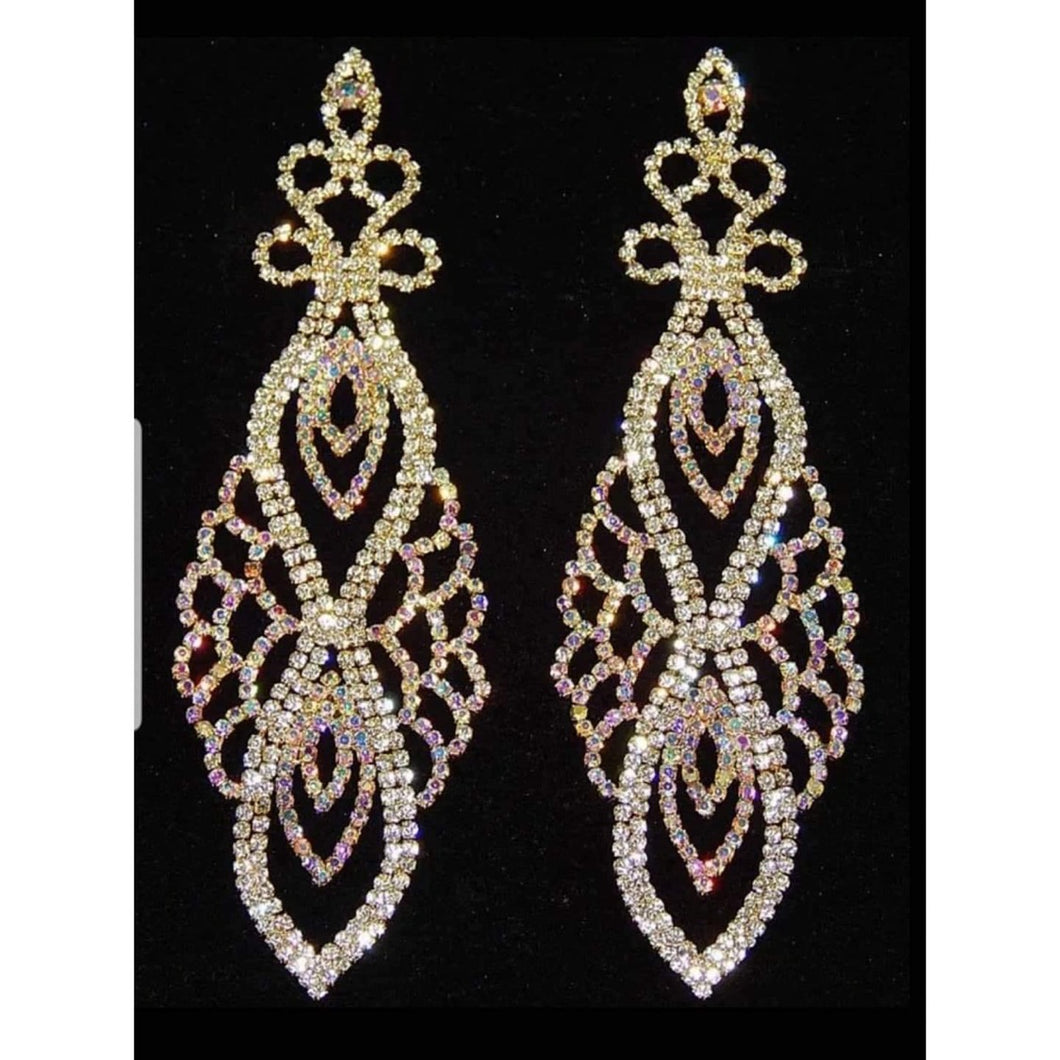 Bedazzled Chandelier  Earrings (gold)