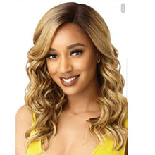 Load image into Gallery viewer, Outre lace wig